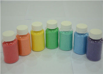 Ekologiczne plamki kolorowe do współpracy z detergentem Plamy detergentu do prania