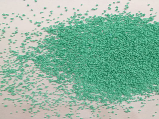 Bazowy zielony detergent na bazie siarczanu sodu, kolorowe plamki